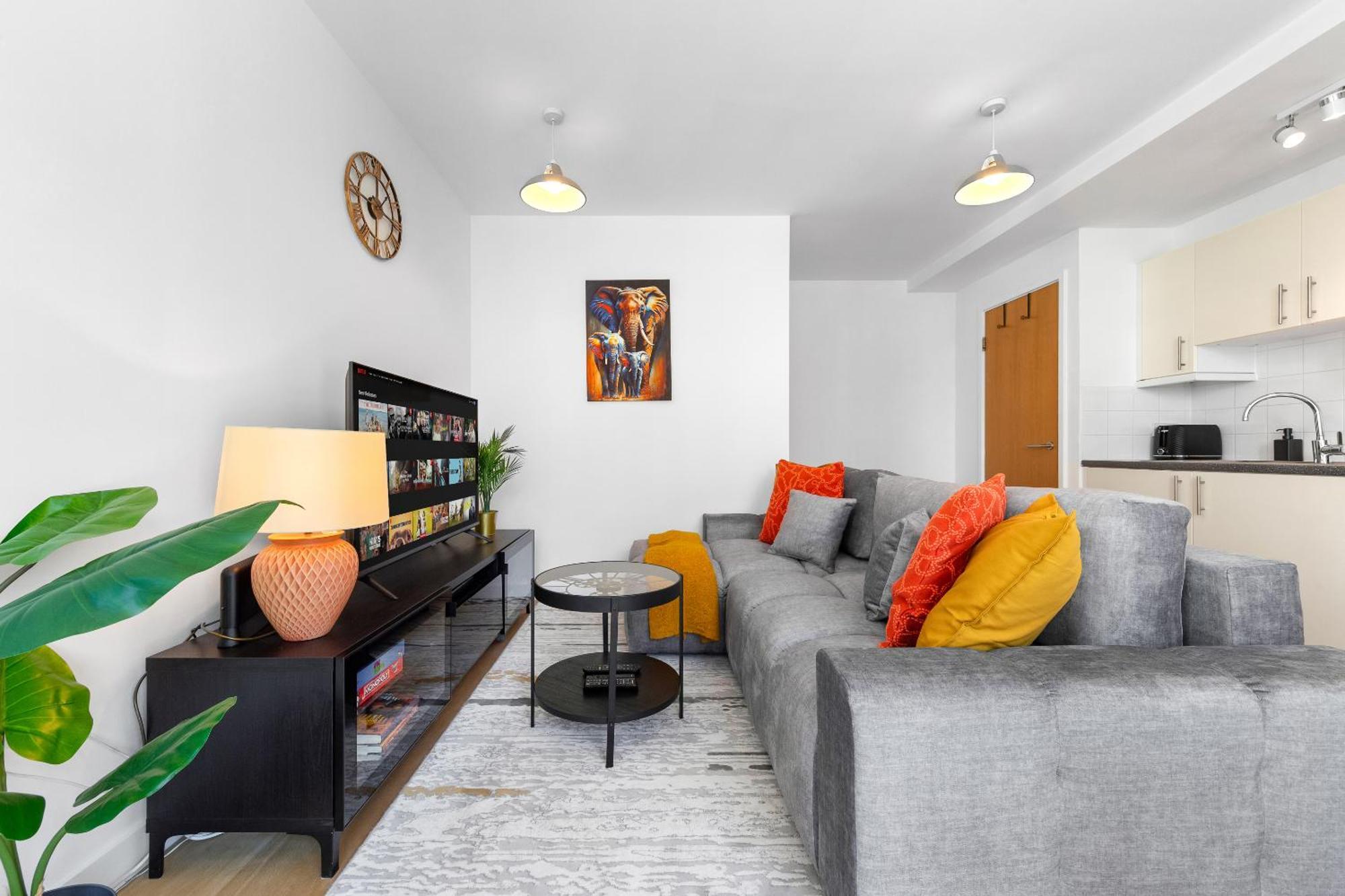 Canary Wharf Apartment *